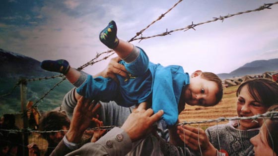 كنيسة المانية تجوّع المهاجرين لاجبارهم على ترك دار تابعة لها صورة رقم 5