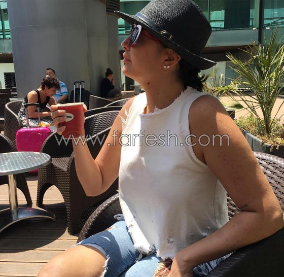 صور غادة عبد الرازق بالشعر الأحمر: هل تحاول تقليد هيفاء وهبي؟  صورة رقم 6