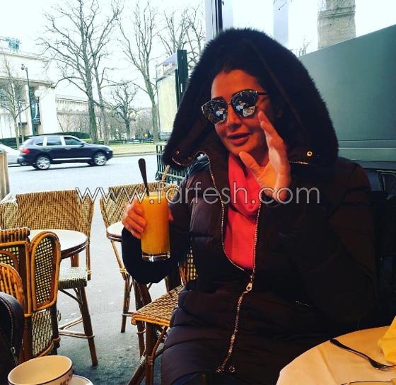 صور غادة عبد الرازق بالشعر الأحمر: هل تحاول تقليد هيفاء وهبي؟  صورة رقم 9