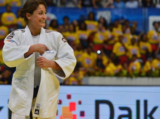 حاخام يصلي لفوز لاعبة في الاولمبياد بطلب من وزيرة اسرائيلية!! صورة رقم 2