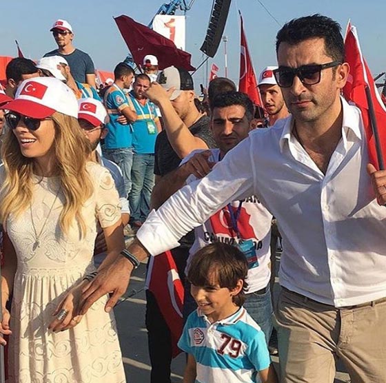 من هم النجوم الاتراك الذين رفضوا الانقلاب العسكري؟  صورة رقم 6