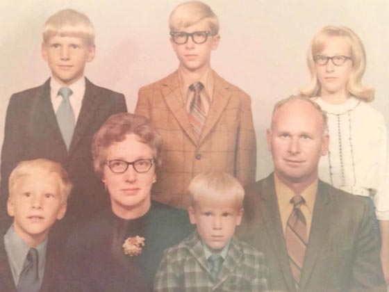 قصة مؤثرة.. 63 عاما من الزواج تنتهي بالموت في ساعة واحدة!! صورة رقم 1