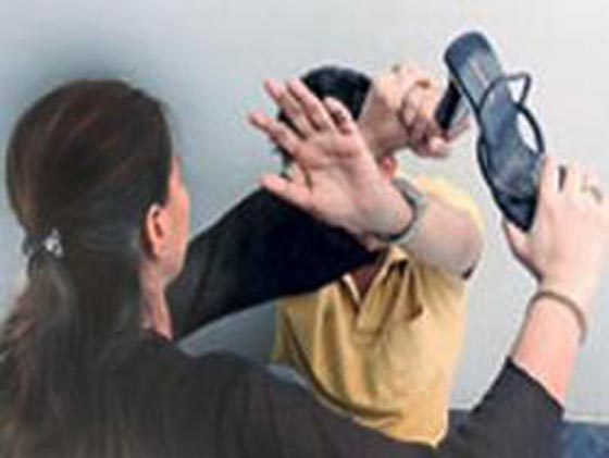 تحذير للازواج: المرأة المصرية هي الأولى عالميًا في ضرب الأزواج!  صورة رقم 2