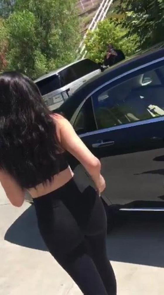 تايغا يكرم حبيبته جينير بسيارة فاخرة ثمنها 190 الف دولار!! صورة رقم 5