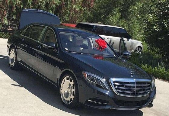 تايغا يكرم حبيبته جينير بسيارة فاخرة ثمنها 190 الف دولار!! صورة رقم 2