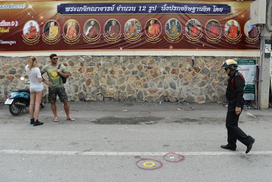  التفجيرات تصل الى تايلند وتشل عصبها السياحي ومقتل 4 اشخاص صورة رقم 9