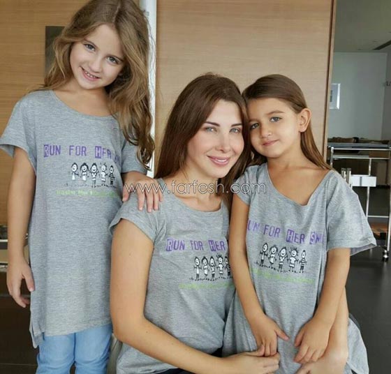 صور نانسي عجرم تقرأ لإبنتيها قصة قبل النوم   صورة رقم 3