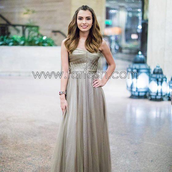  صور كارمن سليمان مع شقيقتها حيّرت الجمهور.. لن تصدّق الشبه بينهما صورة رقم 2