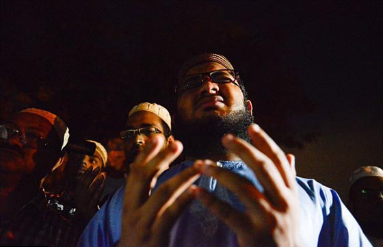 مقتل امام مسجد يشعل نار الغضب ضد ترامب في نيويورك صورة رقم 5