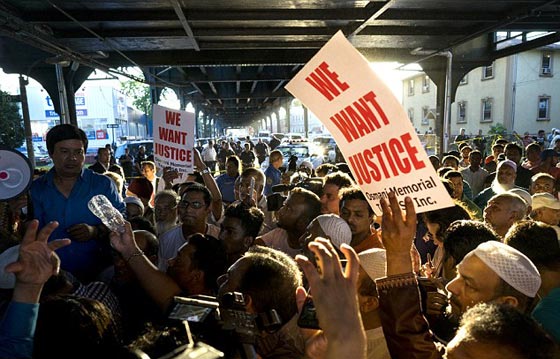 مقتل امام مسجد يشعل نار الغضب ضد ترامب في نيويورك صورة رقم 15