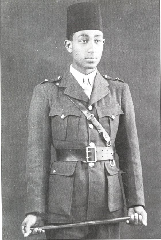 صور تريحك من تخيل زعماء العالم في الماضيين البعيد والقريب صورة رقم 15