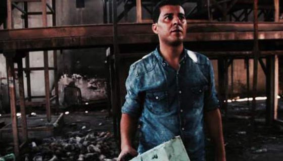  فنان تشكيلي فلسطيني يحتفي بذكرى محمود دروبش بعمل فني مبهر.. شاهد صورة رقم 1