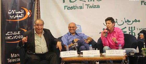 الروائي يوسف زيدان يتعرض لموقف محرج لاصراره على التدخين خلال ندوة صورة رقم 4