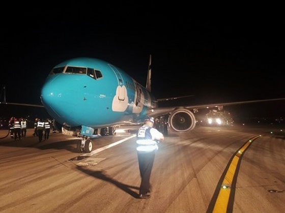  طائرة اسرائيلية تفرغ وقودها بالبحر وتهبط اضطراريا بسبب عطل صورة رقم 8