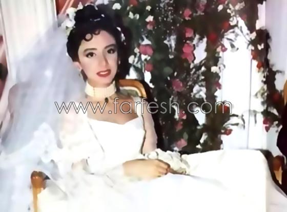 صور اجمل 25 فستان زفاف ارتدته النجمات بين الجريء والكلاسيكي صورة رقم 15