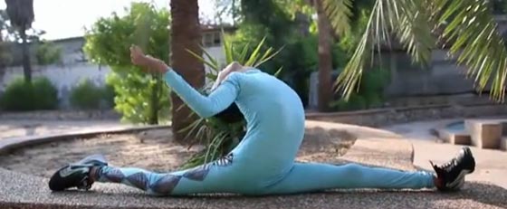 الطفل العنكبوت يحلم بالانطلاق من قفص غزة الى العالم صورة رقم 3 الطفل العنكبوت يحلم بالانطلاق من قفص غزة الى العالم صورة رقم 3