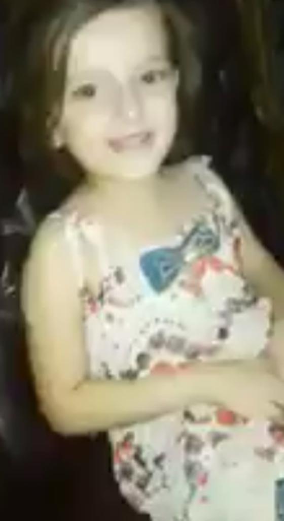 فيديو مروع.. الطيران الحربي يباغت طفلة سورية وهي تغني بعفوية صورة رقم 2