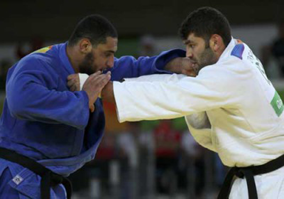 لهذا السبب رفض الشهابي مصافحة منافسه الاسرائيلي في الاولمبياد صورة رقم 3 لهذا السبب رفض الشهابي مصافحة منافسه الاسرائيلي في الاولمبياد صورة رقم 3