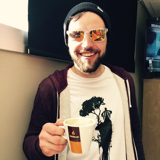 شاهد كيف لقي المغامر الطائر حتفه على جبال الالب صورة رقم 7 شاهد كيف لقي المغامر الطائر حتفه على جبال الالب صورة رقم 7