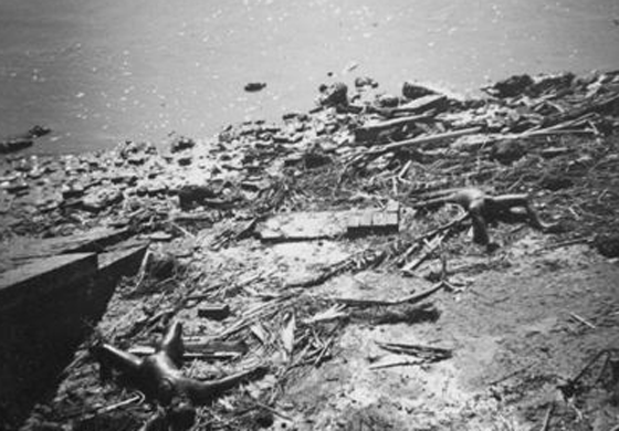 جولة في عالم الاعاصير المرعب.. صور تدمير الحجر وقتل البشر صورة رقم 3 جولة في عالم الاعاصير المرعب.. صور تدمير الحجر وقتل البشر صورة رقم 3