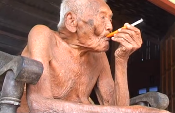 الامنية الحزينة لاكبر رجل في العالم.. عمره 145 عاما!! صورة رقم 8 الامنية الحزينة لاكبر رجل في العالم.. عمره 145 عاما!! صورة رقم 8