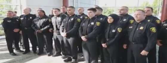 اول محجبة في الشرطة الامريكية تقول كلمتها صورة رقم 4 اول محجبة في الشرطة الامريكية تقول كلمتها صورة رقم 4