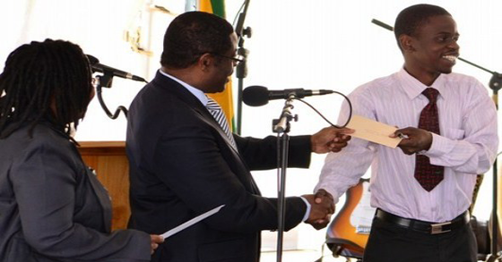 موغابي يعتقل اولمبياديي بلاده لهذا السبب العجيب الغريب صورة رقم 2 موغابي يعتقل اولمبياديي بلاده لهذا السبب العجيب الغريب صورة رقم 2