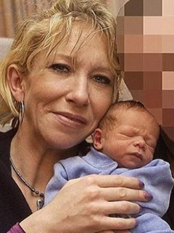 هذا المولود هو الشبل الداعشي الذي فجر راس كردي برصاصة في سوريا صورة رقم 1 هذا المولود هو الشبل الداعشي الذي فجر راس كردي برصاصة في سوريا صورة رقم 1