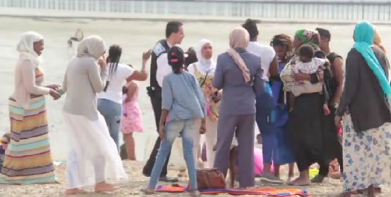 على عكس الفرنسيين.. هكذا تصدى البريطانيون لمحاولة حظر البوركيني صورة رقم 5 على عكس الفرنسيين.. هكذا تصدى البريطانيون لمحاولة حظر البوركيني صورة رقم 5