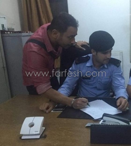 فضائح الفنانين في الخارج: صندل محمد منير، خناقة عبير وفستان شيرين! صورة رقم 3