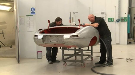 رجل اعمال يتخلى عن شركته ويكتبها باسماء موظفيه لانهم الأفضل صورة رقم 4 رجل اعمال يتخلى عن شركته ويكتبها باسماء موظفيه لانهم الأفضل صورة رقم 4