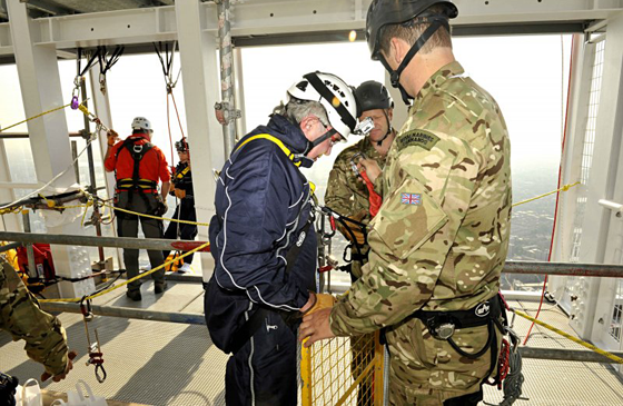 رجل اعمال يتخلى عن شركته ويكتبها باسماء موظفيه لانهم الأفضل صورة رقم 11 رجل اعمال يتخلى عن شركته ويكتبها باسماء موظفيه لانهم الأفضل صورة رقم 11