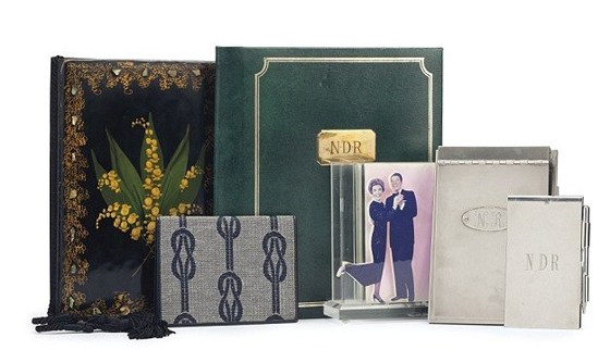 قطعة من سور برلين وقّع عليها رئيس امريكي للبيع بـ 20 ألف دولار صورة رقم 4 قطعة من سور برلين وقّع عليها رئيس امريكي للبيع بـ 20 ألف دولار صورة رقم 4