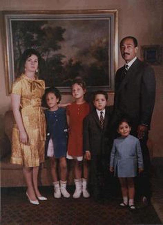 هل نبوءة العرّاف هي من جعلت جيهان السادات السيدة الاولى بمصر؟ صورة رقم 5