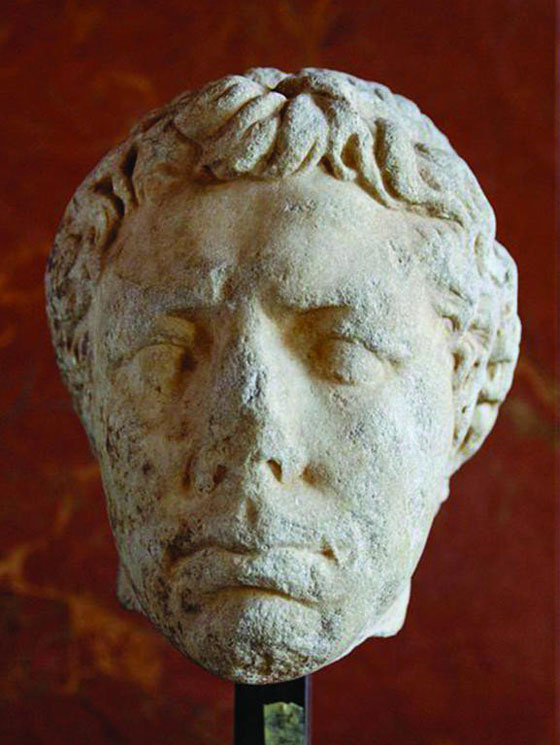 تعرف على اشهر التوائم النسائية في العائلات الملكية صورة رقم 14