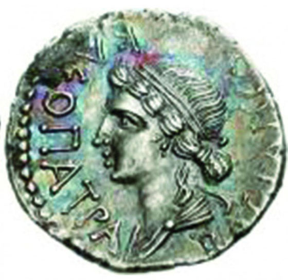 تعرف على اشهر التوائم النسائية في العائلات الملكية صورة رقم 3