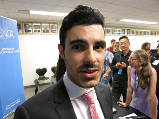 شاب  سوري مثلي يطالب المجتمع الدولي بمساعدته صورة رقم 5