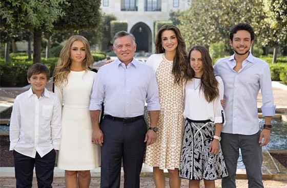 في ذكرى ميلاد الملكة رانيا: صور عائلية مميزة نشرتها ملكة الاردن صورة رقم 4 في ذكرى ميلاد الملكة رانيا: صور عائلية مميزة نشرتها ملكة الاردن صورة رقم 4