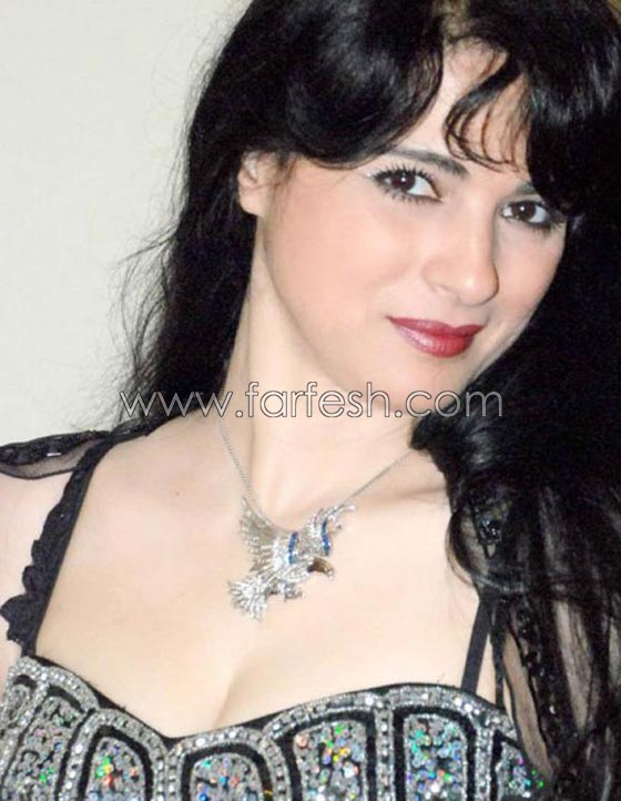 الاعتداء على الفنانة سهير رجب وضرب شقيقها بسكين حاد! صورة رقم 5