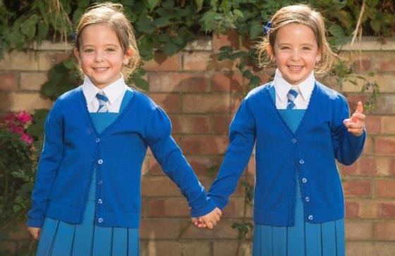 صور وفيديو الطفلتين التوأم روبي وروزي في المدرسة بعد عملية فصلهما صورة رقم 3 صور وفيديو الطفلتين التوأم روبي وروزي في المدرسة بعد عملية فصلهما صورة رقم 3