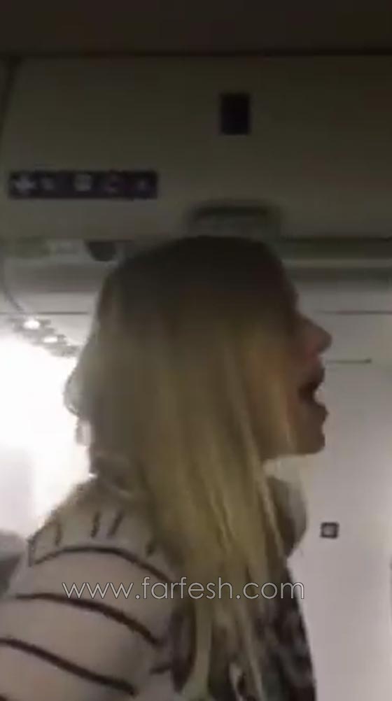  طائرة تضطر للعودة الى مطارها بسبب شجار على استعمال الحمام.. فيديو صورة رقم 4