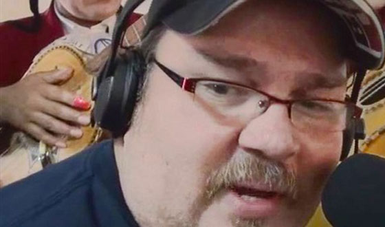 اعتقال أشهر مذيع في السلفادور لتورطه في فجور الأطفال صورة رقم 1