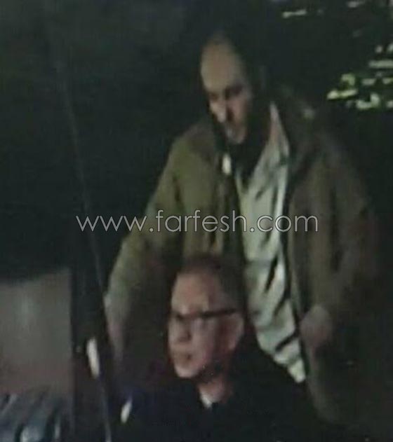 بالفيديو.. مجرم يباغت قبطي ويذبحه بسيف حاد صورة رقم 3