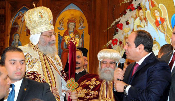 السيسي يهنئ البابا تواضروس ويعلن عن بناء اكبر كنيسة ومسجد متجاورين صورة رقم 3