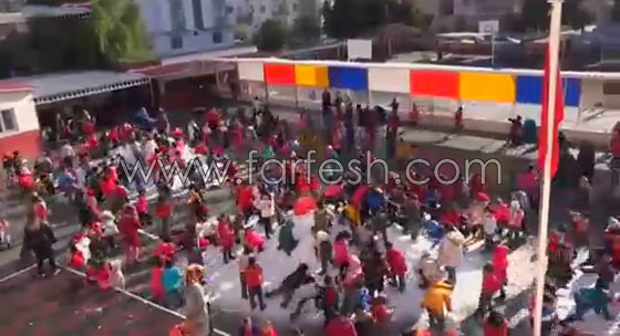 شاحنات محملة بالثلوج لإسعاد الأطفال في تركيا صورة رقم 8