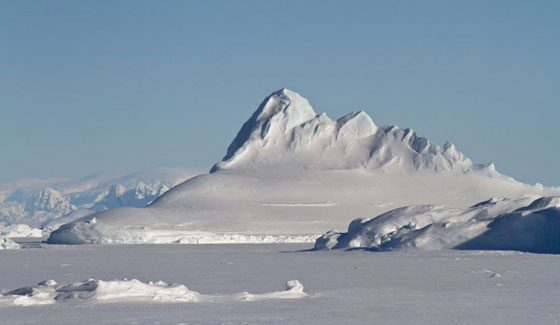 ما هذه المدينة الغريبة التي بدأت تظهر معالمها في القارة المتجمدة؟ صور صورة رقم 17