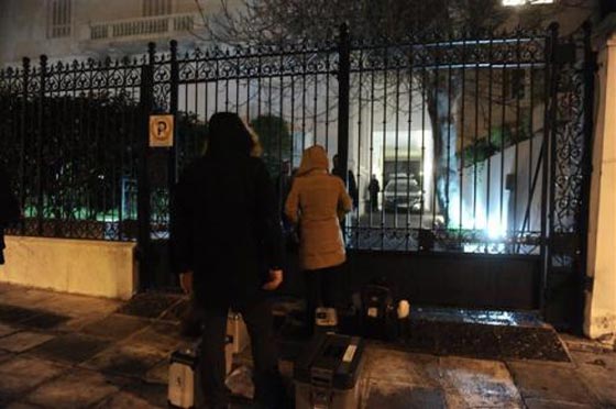  العثور على رئيس القنصلية الروسية في اليونان ميتا بشقته في أثينا صورة رقم 3