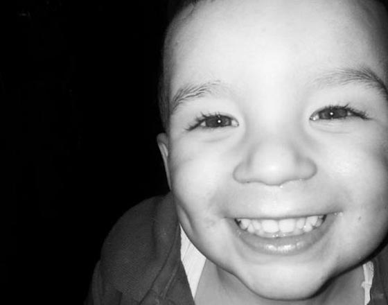 امرأة امريكية تطعن طفلها حتى الموت بادعاء انه متلبس بروح هتلر! صورة رقم 2