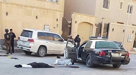 مشهدان يحبسان الانفاس لمواجهة مباشرة بين الامن السعودي وارهابيين صورة رقم 3