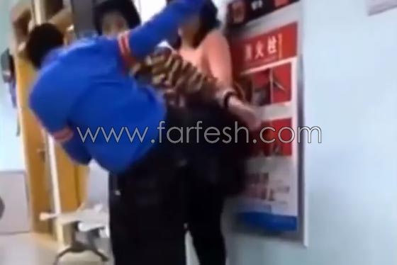فيديو صادم.. طفل صيني يعتدي على والدته بوحشية صورة رقم 3